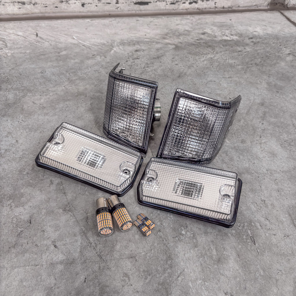 70 Series Landcruiser Facelift Clear Front Corner & Side Indicator Lenses (Pair)